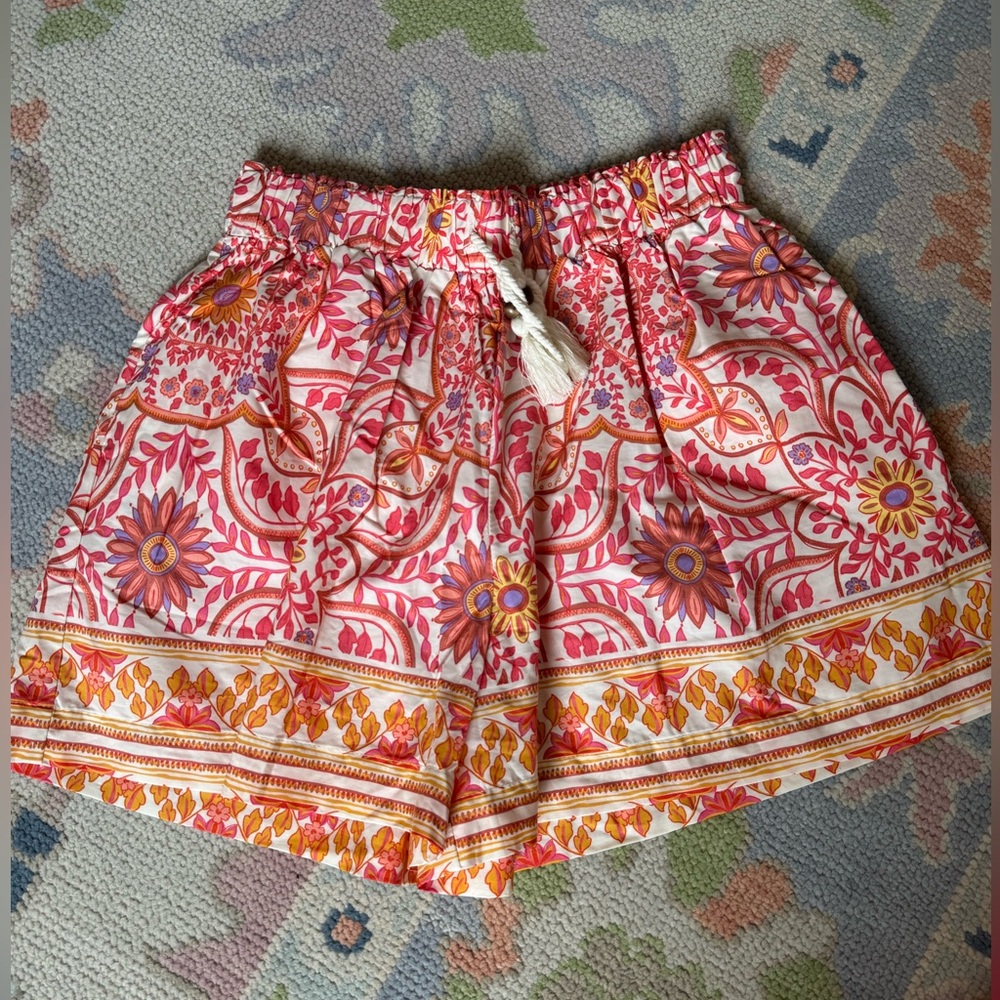 NWT print shorts